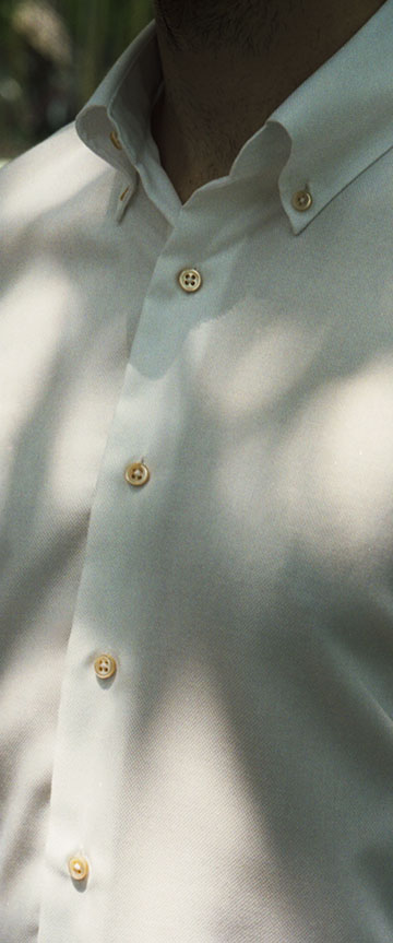 Rich Oxford(white)シャツの着用3