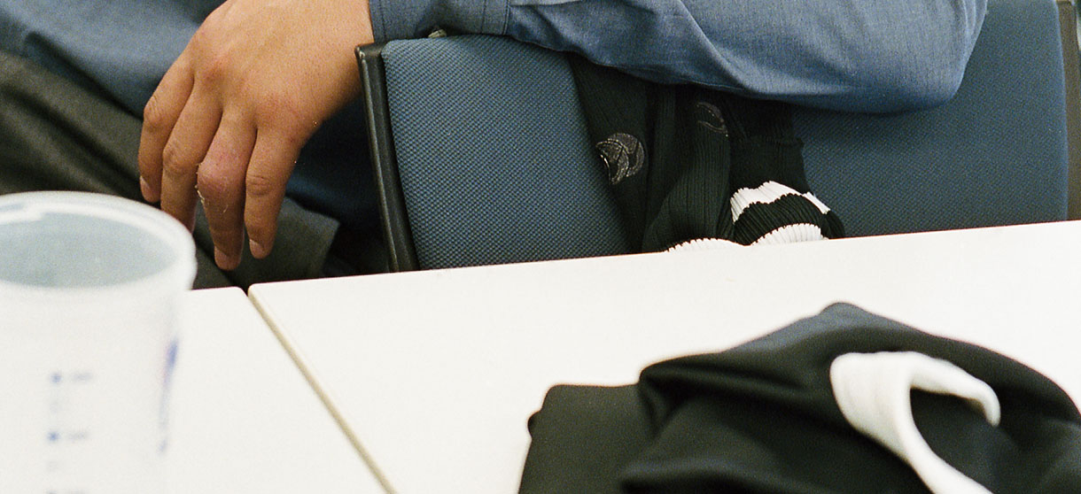 Regular Broad(dark blue)シャツの着用1