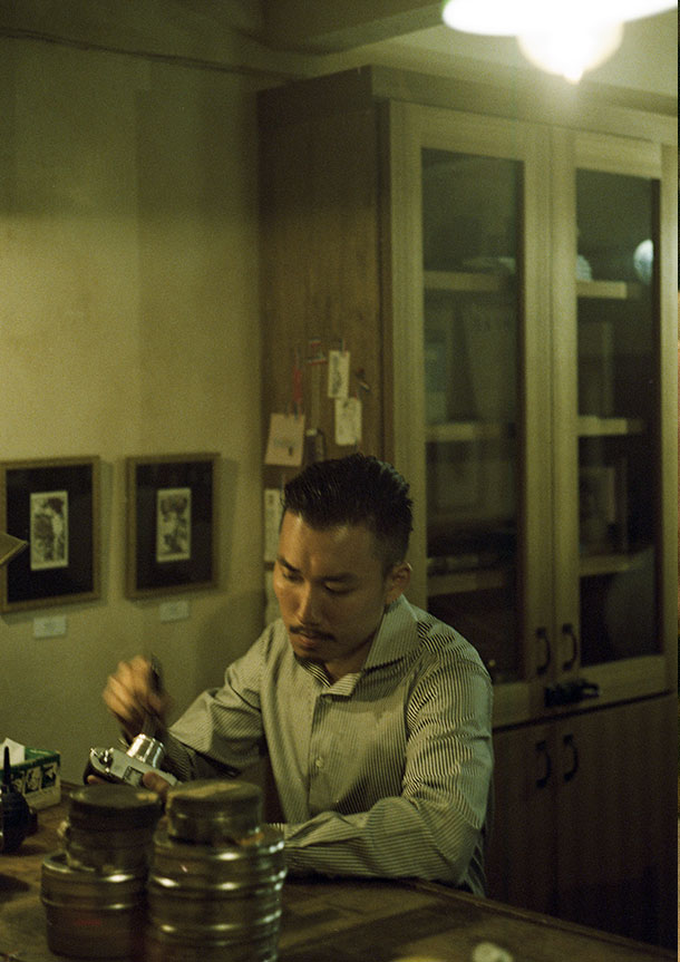 London Stripe(black white)シャツの着用2